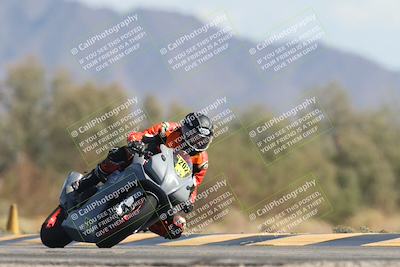 media/Oct-13-2025-Moto Forza (Mon) [[a66d839500]]/2-A Group/Session 4 Turn 7/